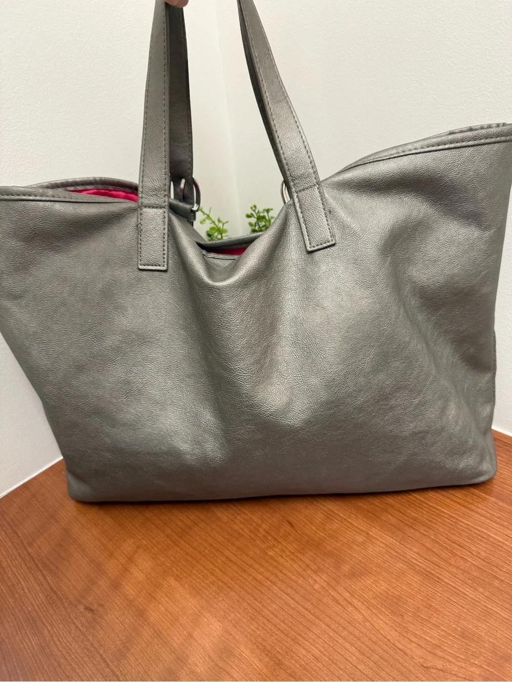 Vince Camuto Gray Faux Leather Tote